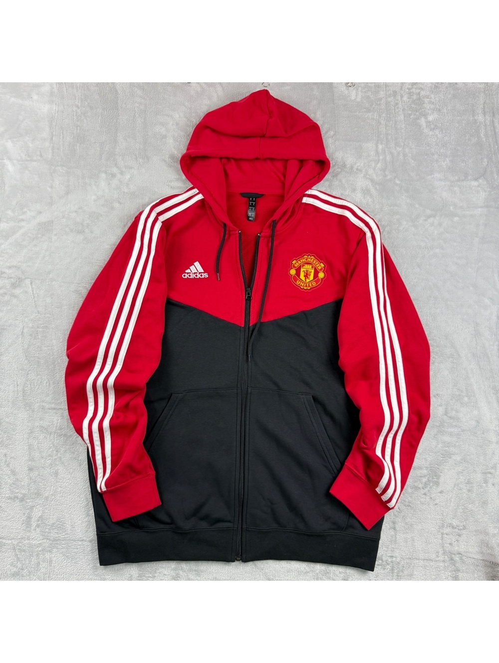 Adidas Manchester United Men’s XL Full Zip Hoodie Red Black 3 Stripe Soccer Fan